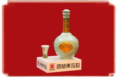 右江区烟酒回收四特酒.jpg